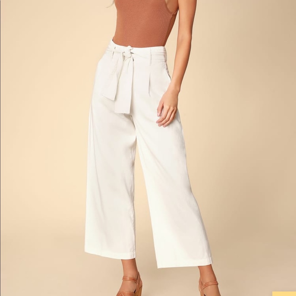 Lulu’s Billabong Now or Never Off-White Tie Waist Cropped Wide-Leg Pants size 24